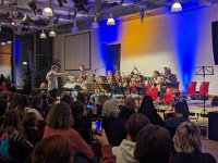 PXL 20240208 175518293