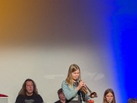 PXL 20240208 180442885