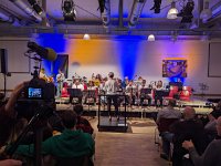 PXL 20240208 183702023